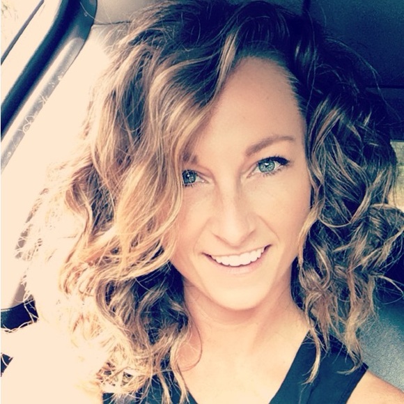 Meet your Posher, Vic - Picture 2 of 3